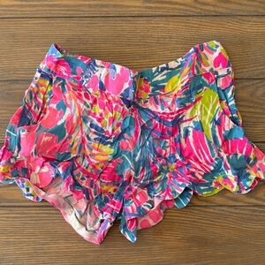 Lilly Pulitzer Multicolor Tropical Print Shorts
